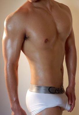 「RED LINE 東京」の写真