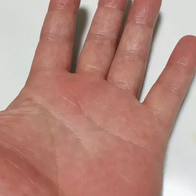 Cover photo of DADDY’S HANDS