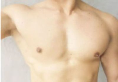 「メンズボディワークス」の写真