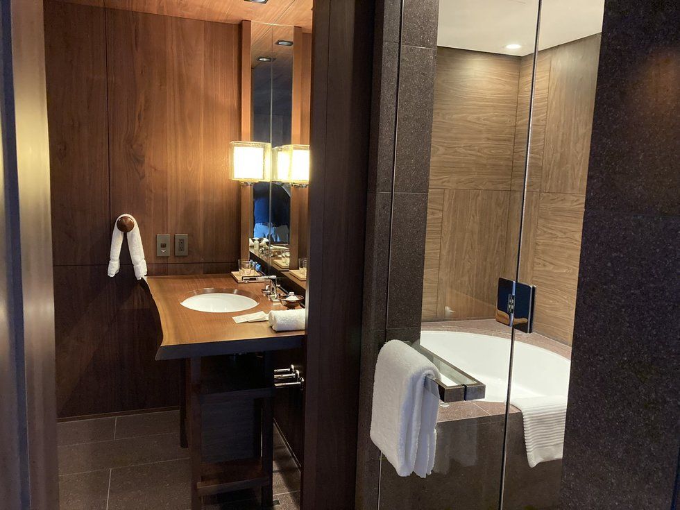 Cover photo of R 博多 (期間限定)