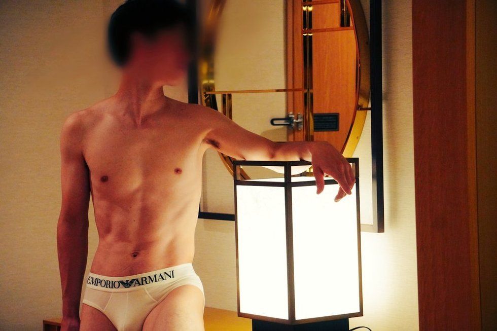 「FIRST CLASS」のカバー写真