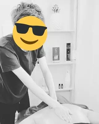 「メンズ専門サロン　999」のカバー写真