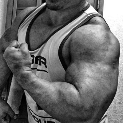 Registered photo of STRONG MAN